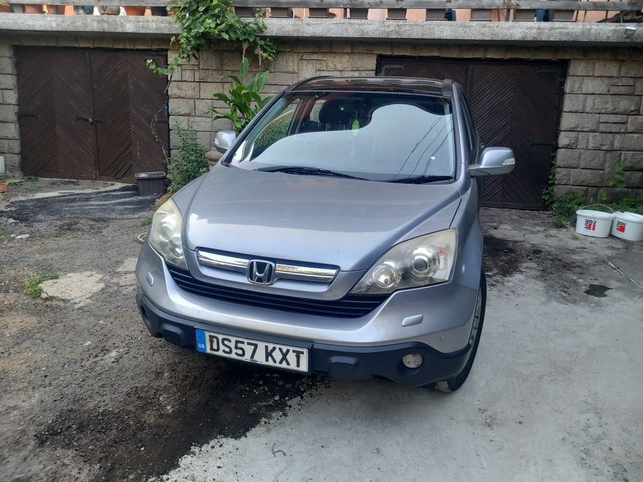 Хонда црв 3 ,2,2 дизел на части