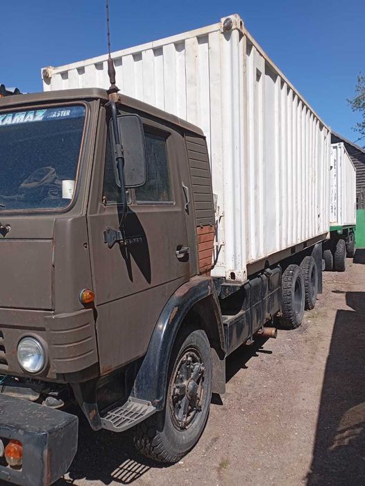 Продам КамАЗ 53212 с прицепом
