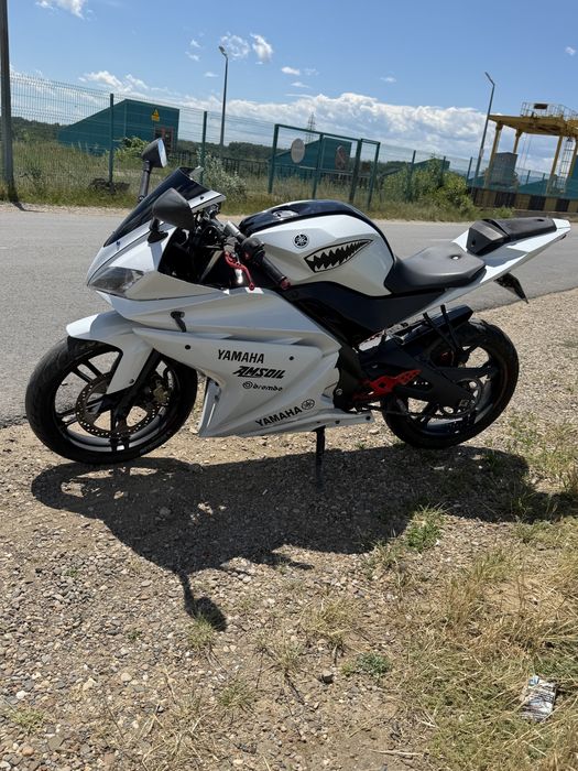 Yamaha yzf r125 2010 A1 se vinde urgent