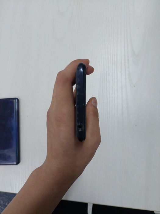 Kerchdagi samimiy telefon raqamlari