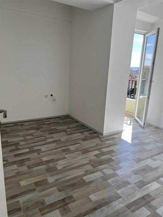 Дава се под наем Двустаен апартамент в Пловдив, Тракия - 59 кв.м за 183.6 € - Снимка #1