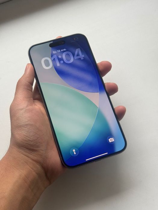 Продам Айфон 15 ПРО МАКС