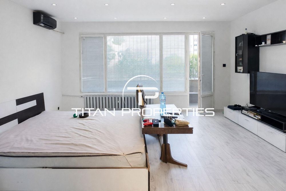 Продава се Тристаен апартамент в Пловдив, Кършияка - 80 кв.м за 1813 €/кв.м - Снимка #4