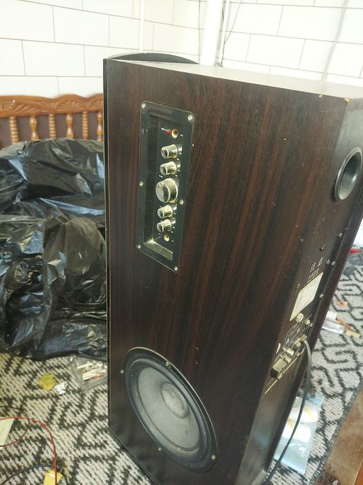 Продам колонки китайские