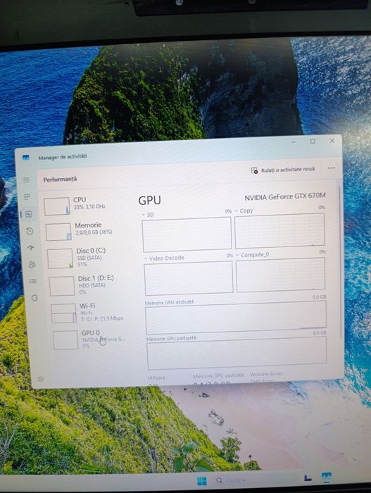 Laptop gaming Asus rog display 17.3 procesor i7 video nvidia 3 gb