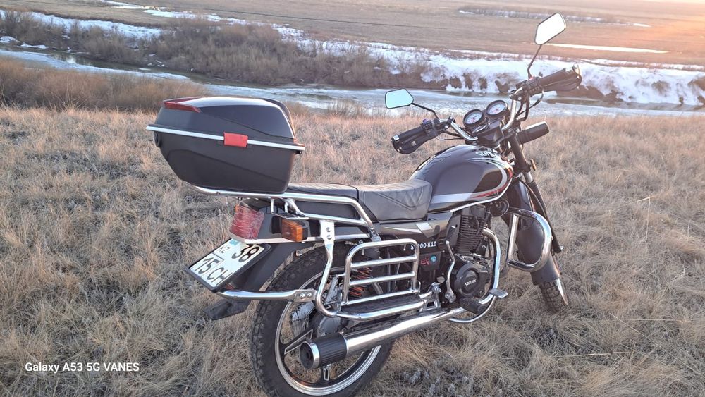 Продам мотоцикл 200 кубов