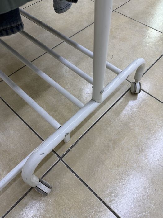 Вешалка напольная