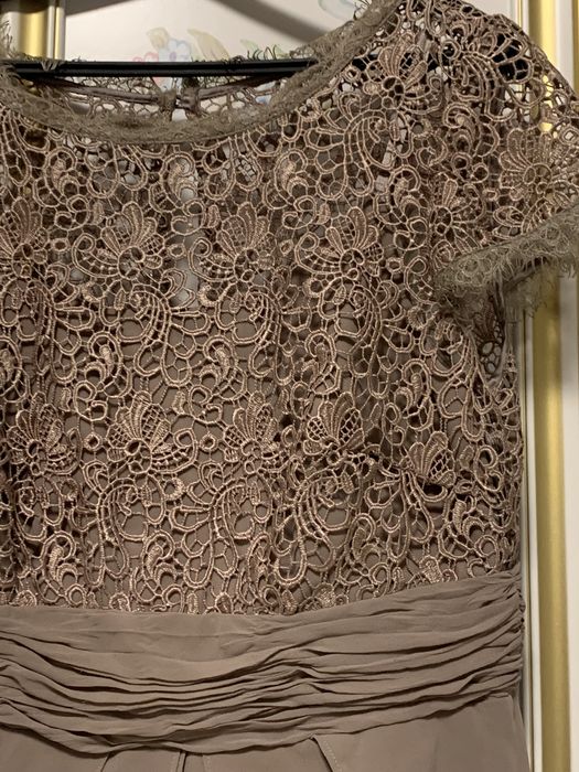 Платье вечернее