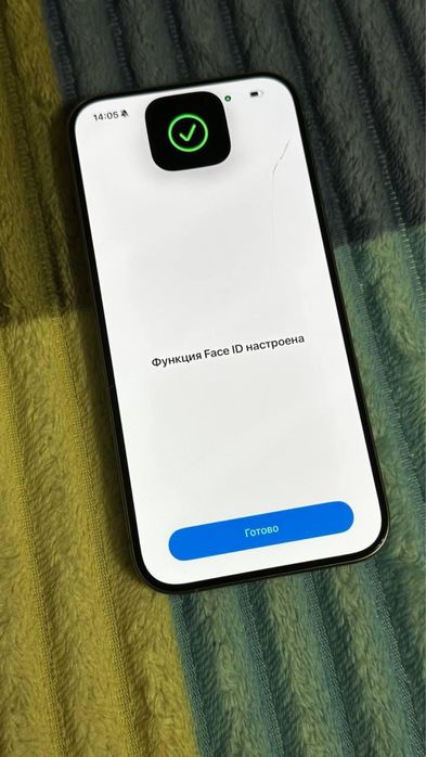 Продам iPhone 15-й Pro