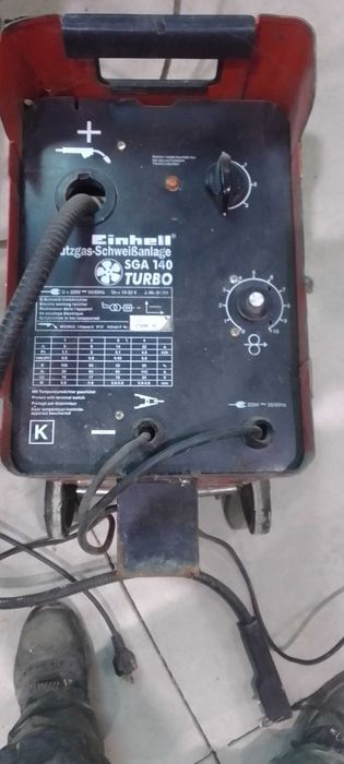 телоподаващо Einhel SGA 160 и електражен