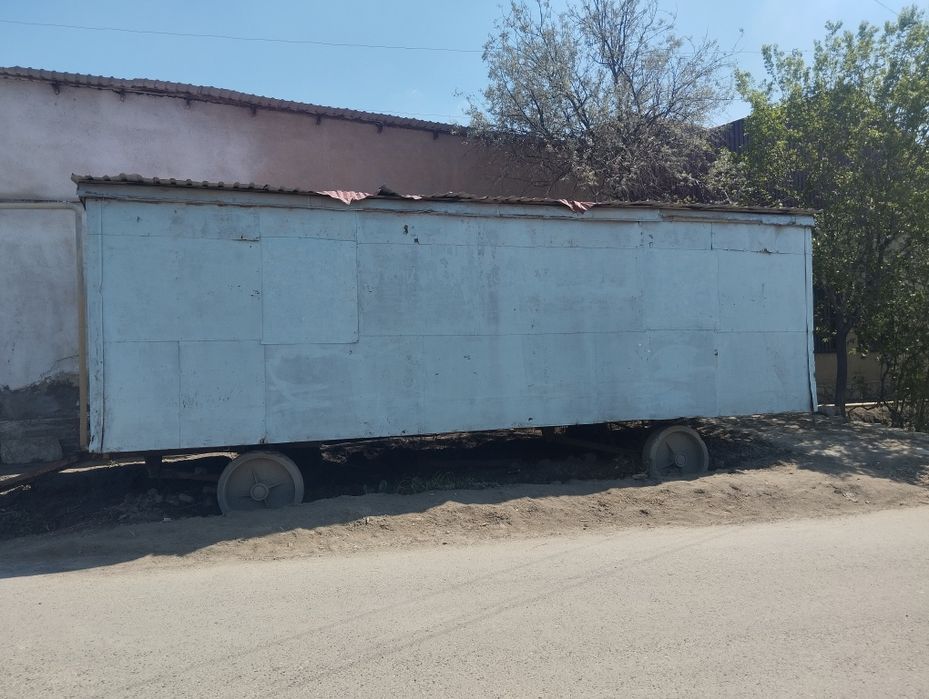 Продается вагон,внутри есть обшивка