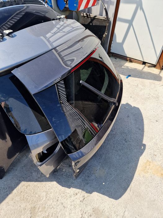 Haion capota portbagaj usa bmw f11 seria 5 2016