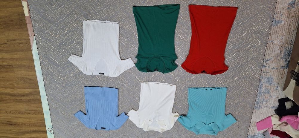 Продам кофты, футболки