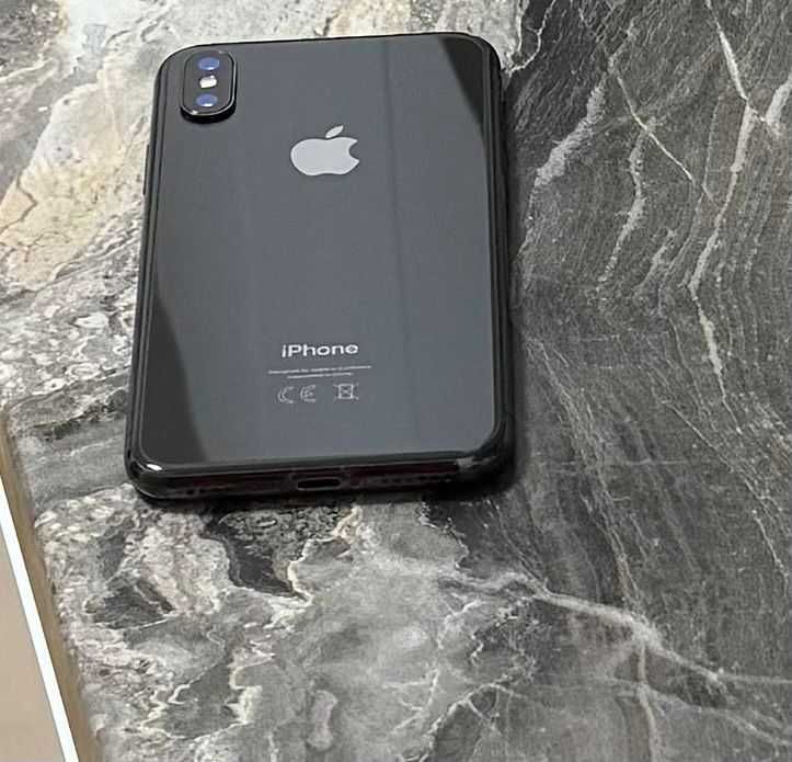 Apple iPhone X256GB ブラック Amazon | 【整備済み品】 Apple iPhone X 256GB スペースグレー SIM