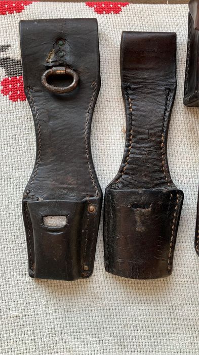 echipament ww2 romanesc militar din piele, cartusiere, porturi