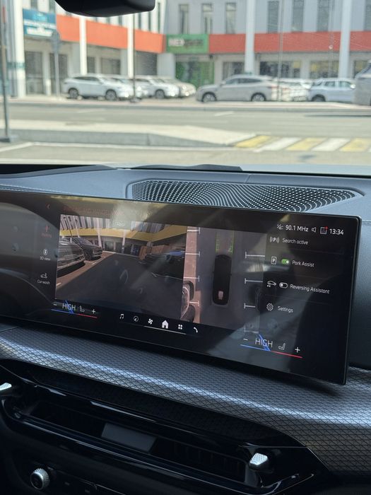 Bmw i3 40l Night Sport 2025-yil Restyling Full 360kamera Hud Harman bo