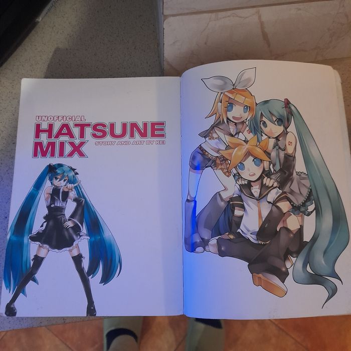 Manga Unofficial Hatsune Miku Mix Vocaloid