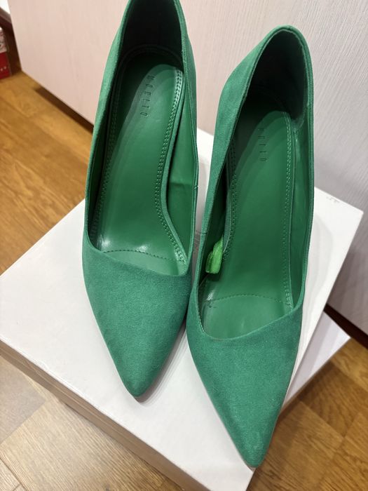 Pantofi cu toc patrat Mohito