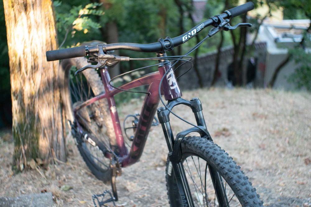 Bicicleta Kona Mahuna 2023