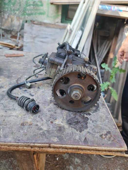 Продавам ГНП Bosh оригинално за Ауди 80 B4 1.9 tdi 90 hp