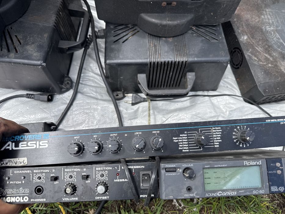 Оборудване 1500 лв Сцена Дискотека светлини eurolite LED 64x64