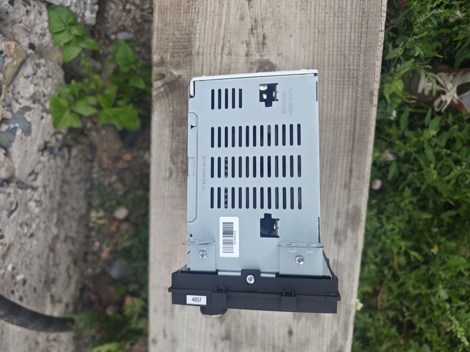 Продам магнитолу от кобальта