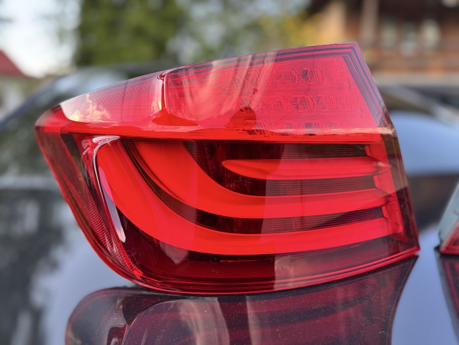 Стопове за Ф10 ЧЕРВЕН МИГАЧ