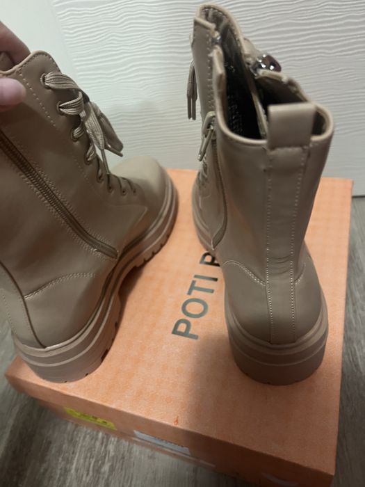 Дамски бати нови