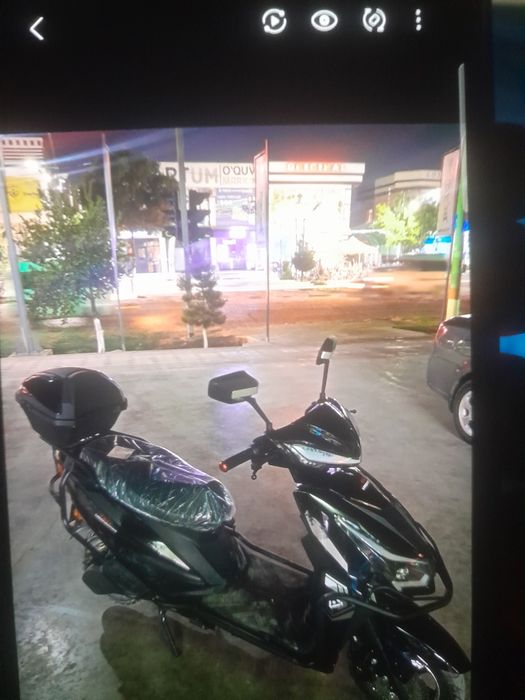 Yangi skuter minilmagan