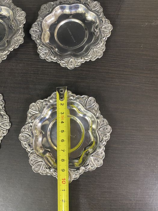 Метални купички/чинийки 6 бр.