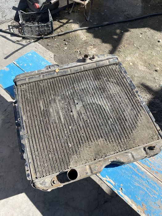 2радиатора газ 53