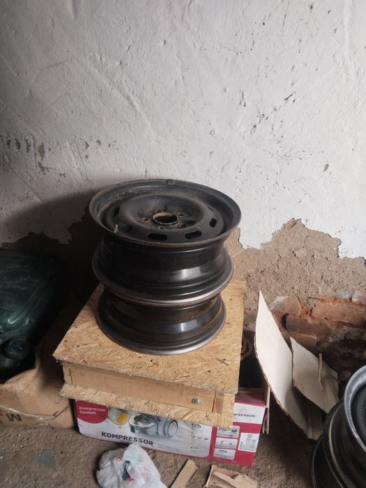 Продам диски от ниссана