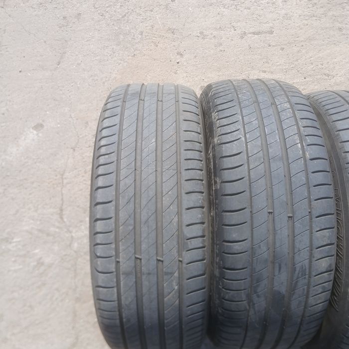 205/55 R16 Michelin vara