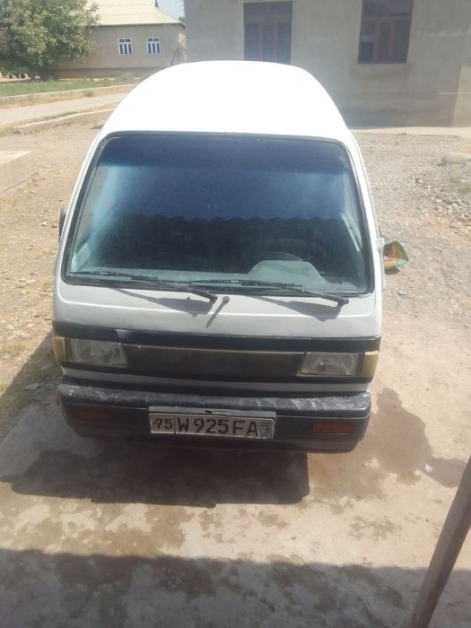 Damas 1 sotiladi narxi va ma'lumot tel orqali beriladi