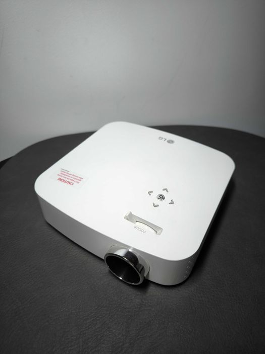 Proiector LG PF50KG Full HD 1080p | Portabil | WiFi | Bluetooth | Home Cinema | Ideal filme, jocuri, birou, compact, imagine clară