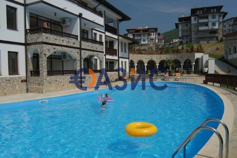 Продава се Двустаен апартамент в Свети Влас - 78 кв.м за 589 €/кв.м - Снимка #14