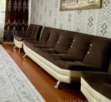 Продам диван и кресла