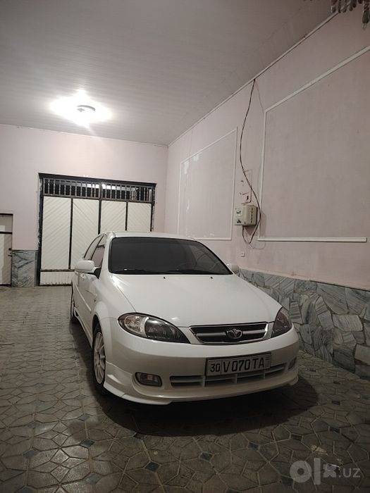 Lasetti Hechbek 2L mator prapan