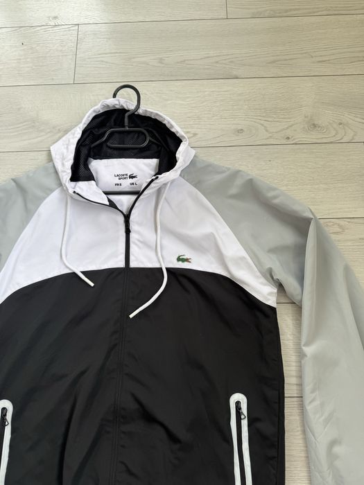 Мъжко якенце Lacoste