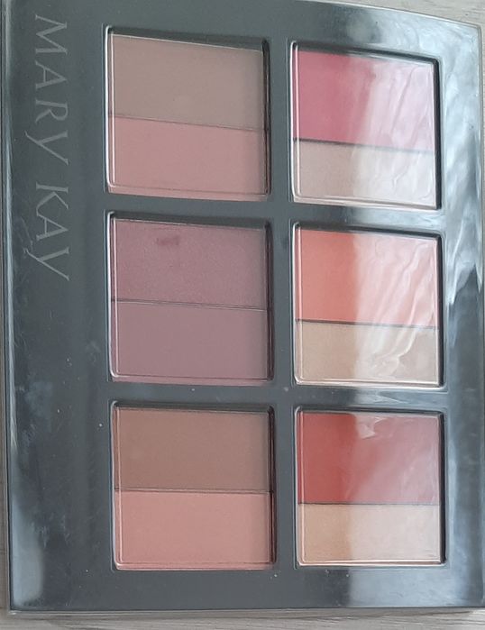 Fard de obraz  mineral 90 ron Mary Kay