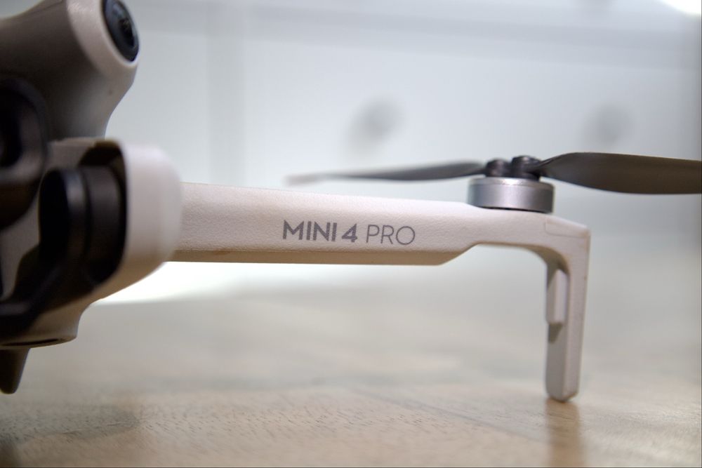 DJI Mini 4 Pro Fly More Combo