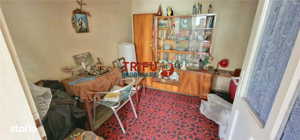Casa veche de vanzare zona Centru