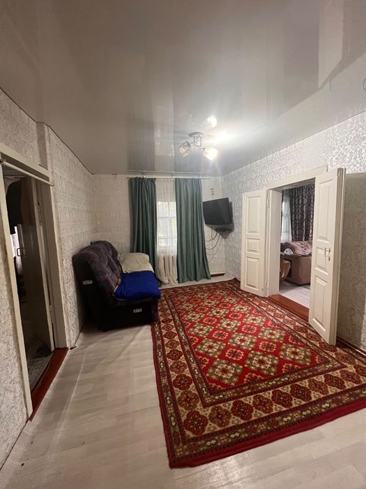 Дом 4 комнаты в центре