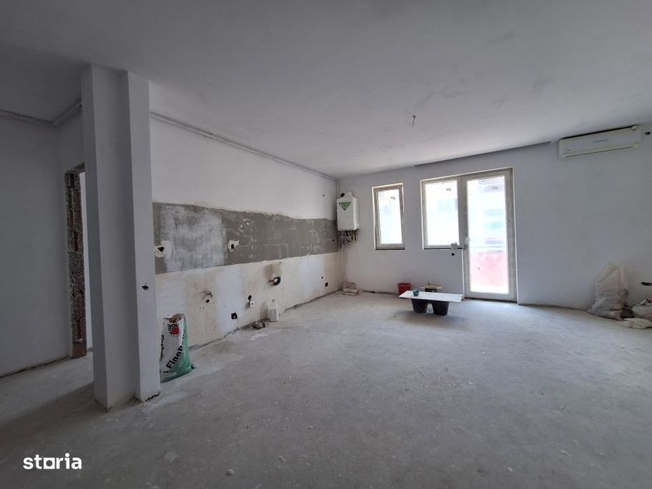 Apartament cu 3 camere, 66 mp, parcare, zona Terra
