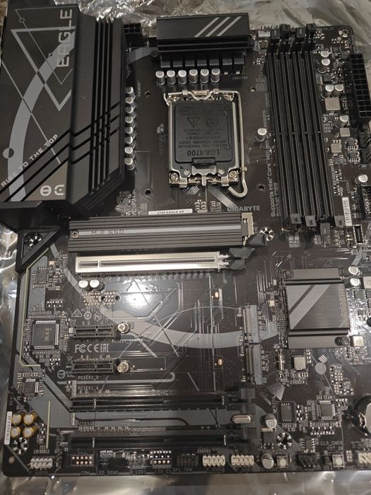 Gigabyte Z790 Eagle Ax DDR5