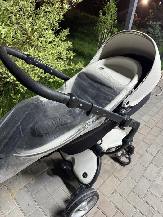 Коляска  прогулочная MIMA