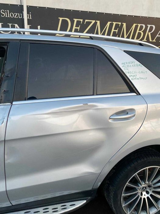 dezmembrez Mercedes ML w166/haion ml w166/aripa fata ml w166
