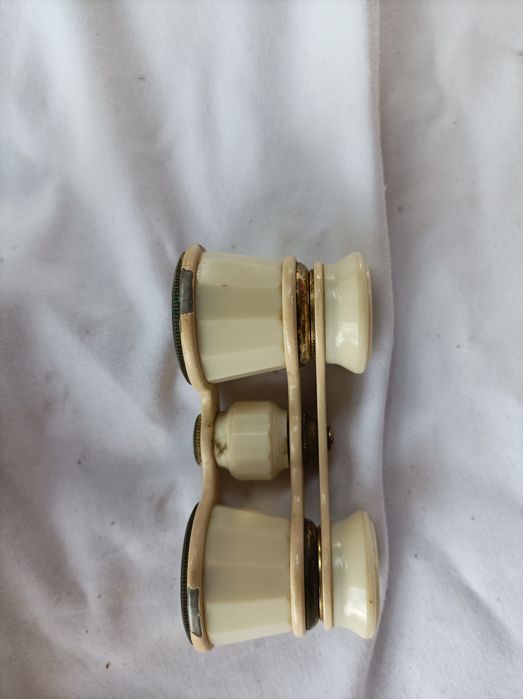 Binoclu vintage cu husa piele