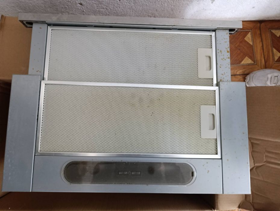 Аспиратор Hotpoint Ariston