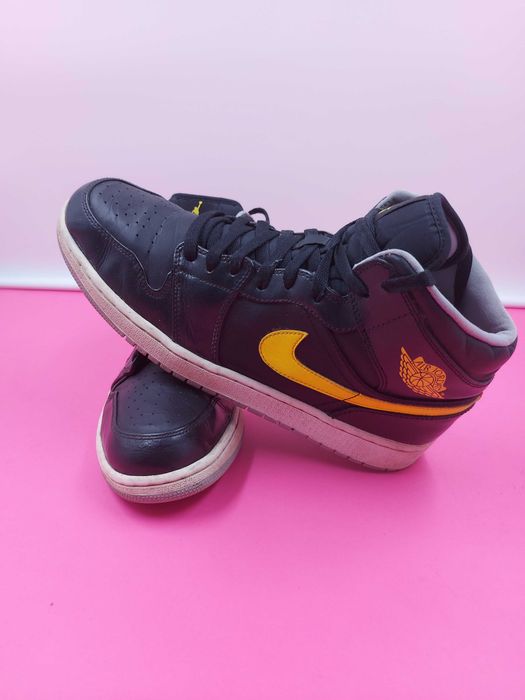 Air Jordan 1 Mid Yelow номер 46 Оригинални мъжки кецове